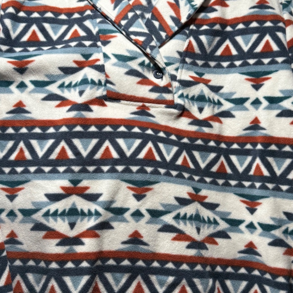 Fleece Pullover - Picture 2 of 2